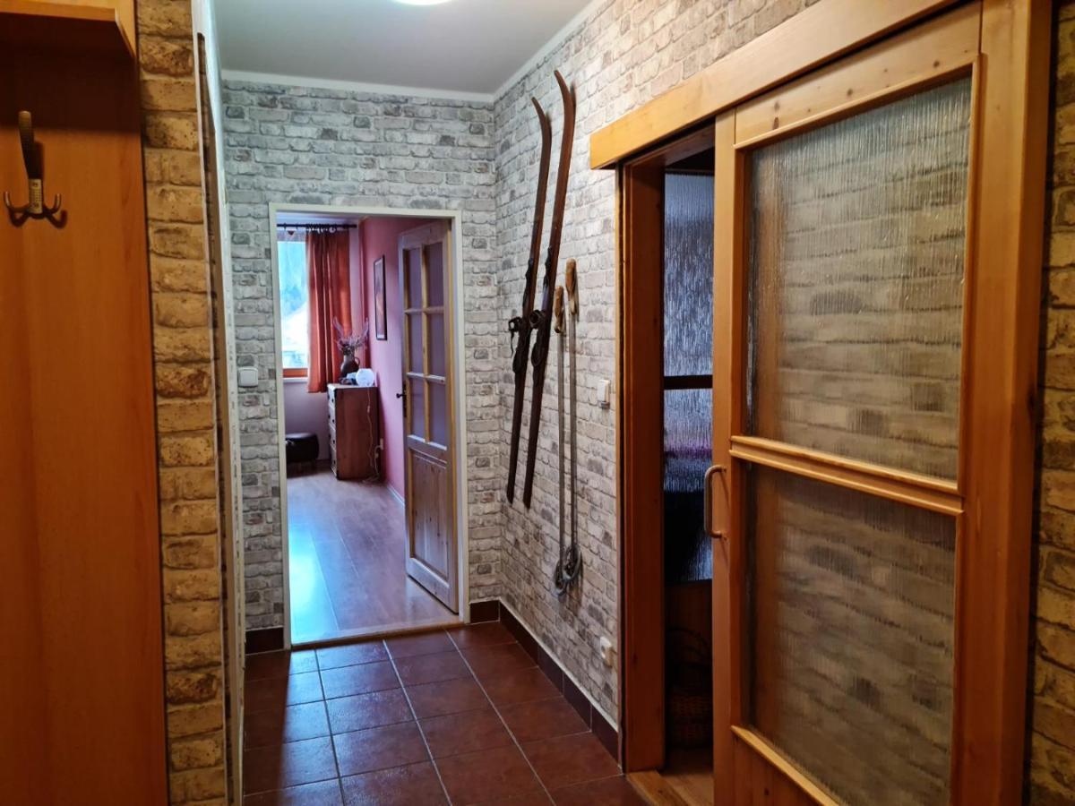 Apartma Raj V Ramzove Ostružná Eksteriør bilde